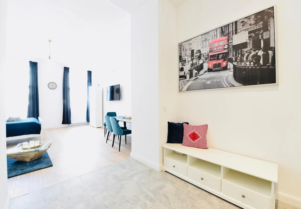 Brand New Very Central - Studio Apartment Vienna