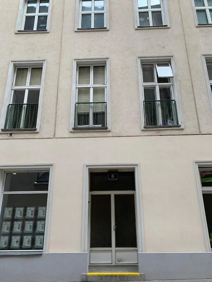 Brand New Very Central - Studio Apartment Vienna